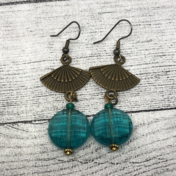 Retro/vintage art deco vibes brass statement earrings dangle drop dressy costume - Picture 3 of 5